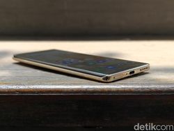 Unboxing Infinix Zero 30, HP Rp 3 Juta Berpenampilan Mewah