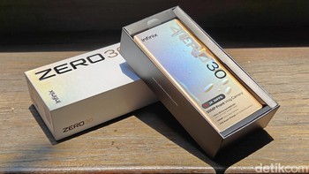 Di Infinix Zero 30 series kita membuat smartphone dengan kemampuan yang sangat luar biasa untuk para konten kreator. Dengan kamera depan yang mumpuni harapannya bisa men-support kreator untuk membuat konten vlogging mereka, klaim Sergio Ticoalu Country Marketing Manager Infinix Indonesia Foto: Adi Fida Rahman/detikINET