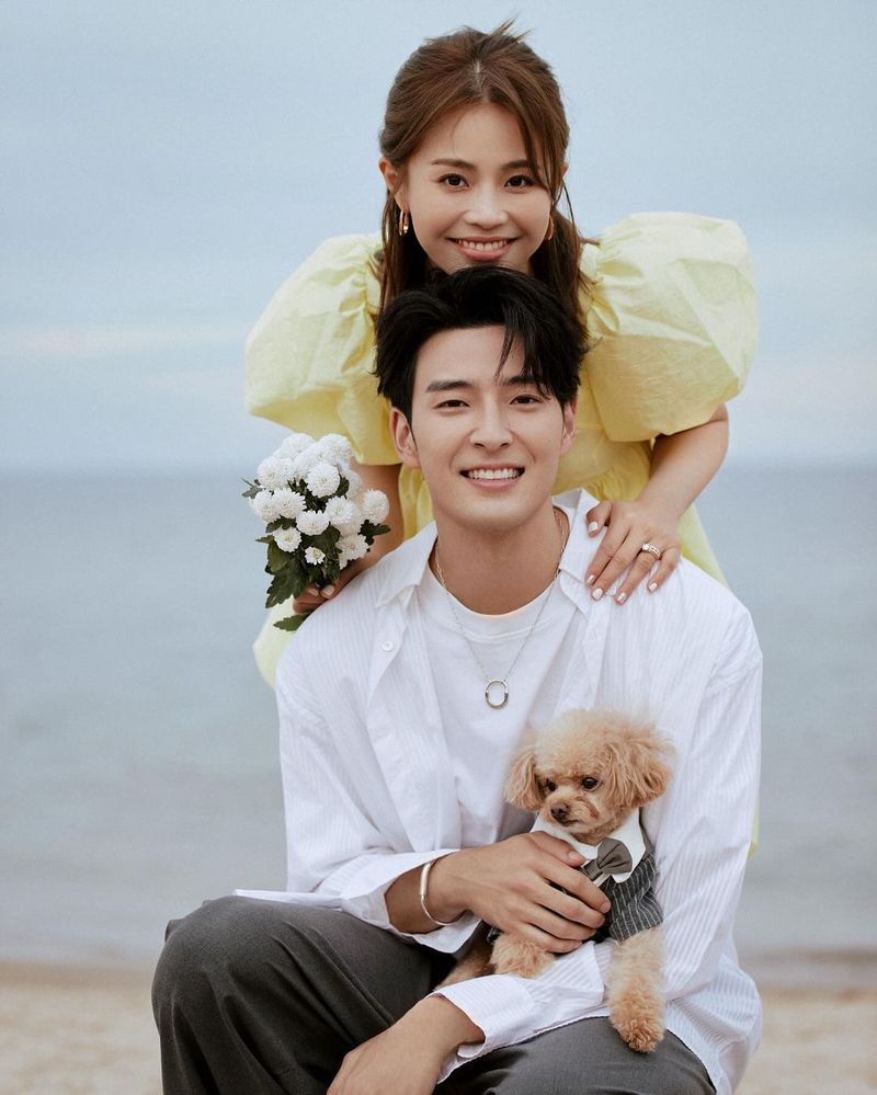 Mantan member Royal Pirates, James Lee, umumkan pernikahan dengan merilis foto-foto pre-wedding.