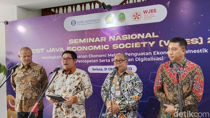 Jumpa pers optimisme BI jaga stabilitas ekonomi di Jabar tahun 2023