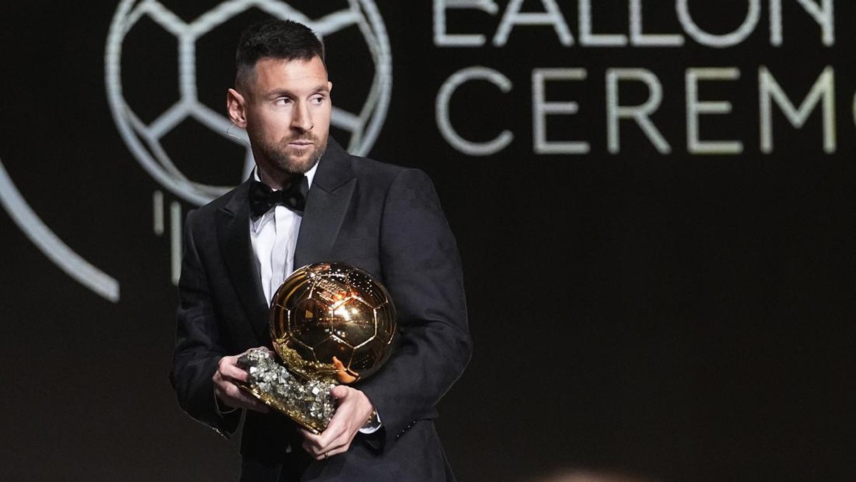 Lionel Messi dinilai pantas memenangi Ballon dOr 2026. (Foto: AP/Michel Euler)