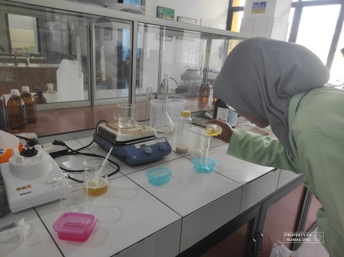 Mahasiswa UNS Kembangkan Enkapsulasi Minyak Sacha Inchi untuk  Atasi Stunting