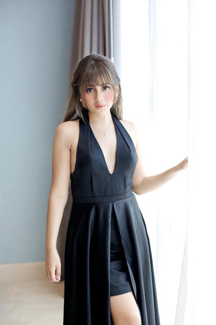 nadhira hill nadhira hill