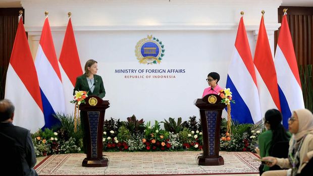 Pertemuan Menteri Luar Negeri Belanda Hanke Bruins Slot dengan Menteri Luar Negeri RI Retno Marsudi. (Dok. Astro Bonardo - Ministerie van Buitenlandse Zaken)