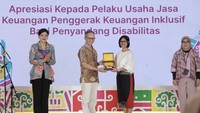 Pada rangkaian acara FinExpo 2023 puncak Bulan Inklusi Keuangan di Yogyakarta, Selasa (31/10), Allianz Indonesia kembali berpartisipasi sebagai upaya untuk mendukung peningkatan tingkat literasi dan inklusi keuangan. Allianz hadir dengan berbagai aktivitas menarik di booth, serta menyediakan konsultasi mengenai perlindungan dan layanan asuransi.