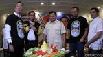 Prabowo Hadiri Peresmian Posko Relawan di Kebayoran Baru