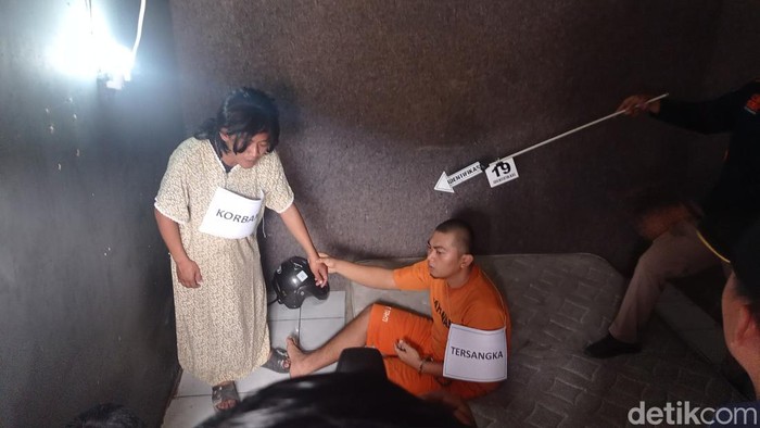 Rekonstruksi kasus pembunuhan PSK online di Tasikmalaya