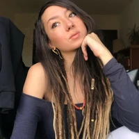 Pihak Israel telah mengonfirmasi bahwa wanita 23 tahun itu telah meninggal dunia. Kabar meninggalnya Shani terkonfirmasi tiga minggu setelah serangan Hamas ke festival musik yang dihadiri oleh Shani tersebut. Foto: dok. Instagram