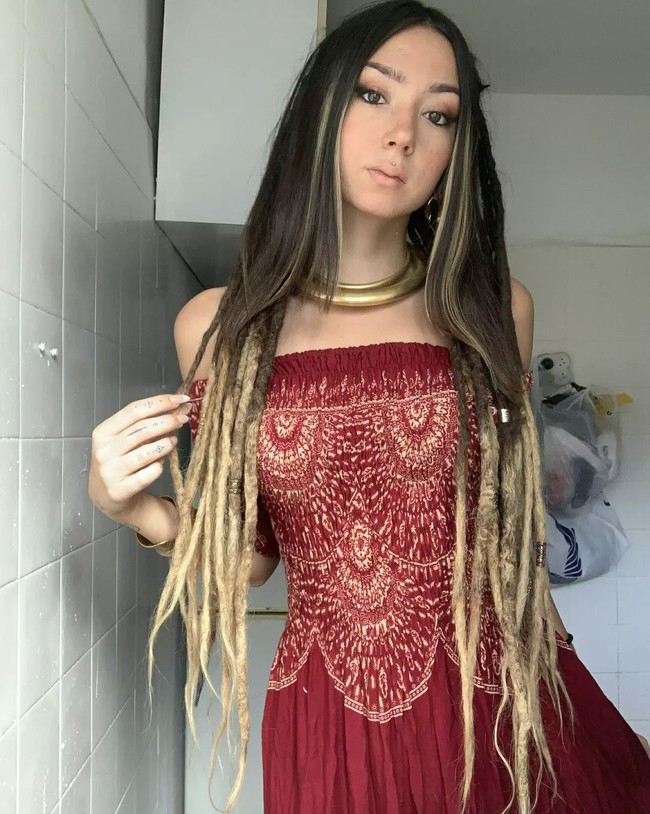 Kepada media Jerman, Ricarda mengatakan bahwa dia telah diberitahu oleh militer Israel bahwa telah ditemukan bagian tulang tengkorak yang terbukti milik Shani. Foto: dok. Instagram