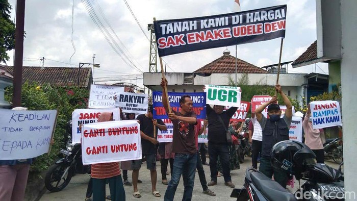 Warga tolak harga murah tanah pembebasan Tol Kediri-Tulungagung