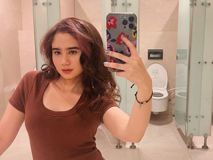 Adu Gaya Fuji dan Tissa Biani