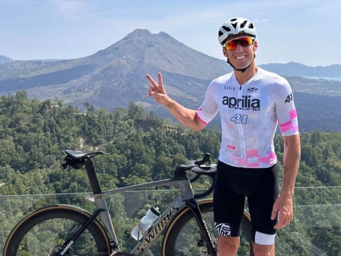 Aleix Espargaro Sepedaan di Bali