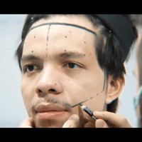 Bandana merupakan ciri khas penampilan Atta Halilintar sebelum melakukan transplantasi rambut. Namun, kini suami Aurel Hermansyah ini tak lagi mengenakan bandana usai transplantasi rambut. Foto: Dok. Instagram