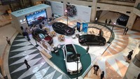 BMW Indonesia menampilkan seluruh rangkaian kendaraan listrik dari brand BMW dan MINI seperti BMW iX, BMW i4, BMW i7, BMW XM dan MINI electric.