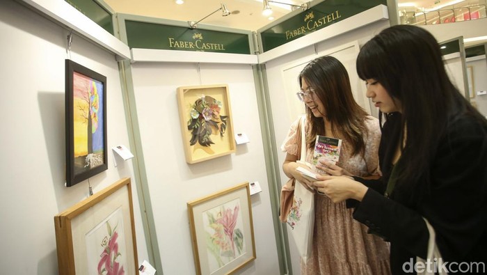 Faber-Castell Art Festival digelar di Senayan City, Jakarta, Rabu (1/11/2023). Kegiatan ini digelar untuk meningkatkan kreativitas melalui seni.