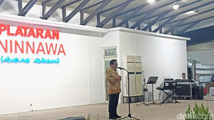 Founder Bosowa Aksa Mahmud dalam sambutannya di Rujab Gubernur Sulsel.
