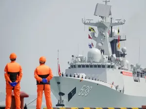 Susul AS, China Kerahkan Kapal Perang Canggih ke Timur Tengah