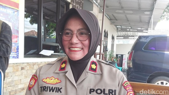 Kapolsek Dau Kompol Triwik Winarni
