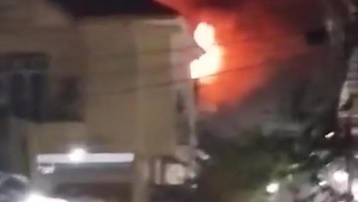 Kebakaran di Jalan Sabutung, Makassar, Sulsel.