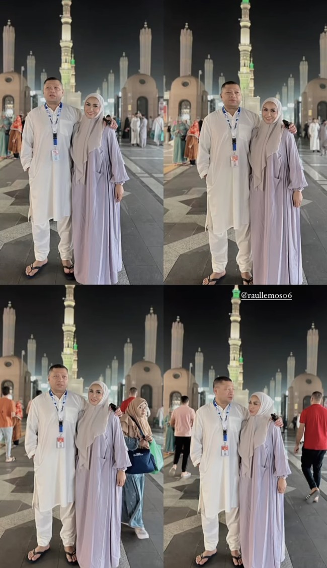 Terekam pula momen kebersamaan Kris Dayanti dan suaminya, Raul Lemos. Kris Dayanti tampak cantik mengenakan abaya bernuansa ungu muda. Foto: Dok. Instagram Krisdayantilemos