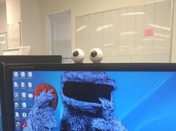 Kreatif! Tampilan Wallpaper Desktop Keren Bikin Geleng-geleng