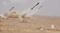 Kelompok yang didukung Iran itu mengatakan bahwa mereka telah menembakkan drone dan rudal balistik ke arah Israel dalam tiga operasi terpisah.  