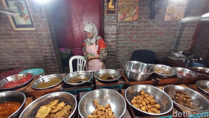 Nasi Jamblang Tulen Cirebon