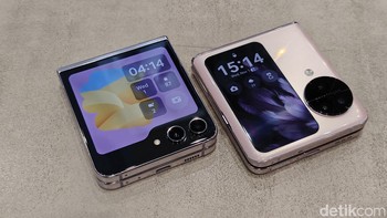 Berbeda dari pendahulunya, Galaxy Z Flip 5 kini punya layar cover lebih besar dengan ukuran 3,4 inch. Sementara Oppo masih mempertahankan layar 3,26 inch dengan format vertikal layaknya ponsel pada umumnya. Foto: Adi Fida Rahman/detikINET