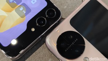 Galaxy Z Flip 5 punya dua kamera berukuran 12 MP. Kalau Oppo Find N3 Flip ada tiga kamera masing0masing 50 MP, ultrawide 48 MP dan 32 MP telephoto. Foto: Adi Fida Rahman/detikINET