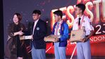 Water Purifier Tenaga Surya Menangkan AHM Best Student 2023