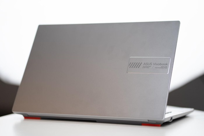 ASUS Vivobook Go 14