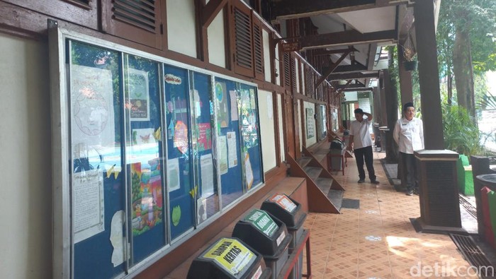 Bangunan panggung SMPN 1 Lamongan peninggalan Belanda
