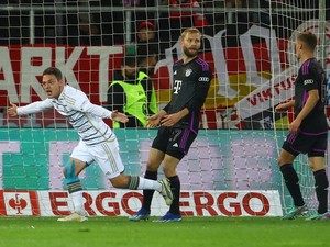 Hasil DFB-Pokal: Bayern Disingkirkan Tim Divisi Tiga!