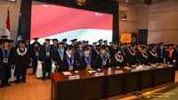 Prosesi pengukuhan dipimpin oleh Rektor UI, Prof. Ari Kuncoro, SE, MA, PhD, tersebut dilaksanakan di Makara Art Center, Kampus UI Depok, pada Rabu (1/11) seperti dalam rilis yang diterima Kamis (2/11/2023). (Foto: Dokumentasi Fakultas Teknik UI)