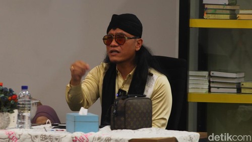 Gus Miftah saat mengisi ceramah di Masjid Al Husna Pakuwon Mall Jogja, Kamis (2/11/2023).