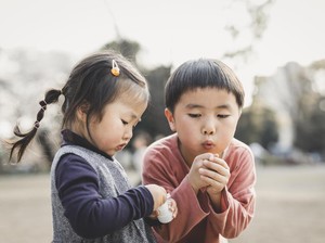 50+ Istilah Sebutan Anak dalam Bahasa Jawa: Berdasarkan Jumlah-Kondisi Lahir