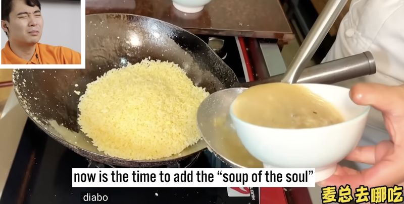Langka! Momen Uncle Roger Terpesona dengan Video Nasi Goreng
