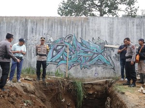 Ini Identitas 3 Pekerja Tewas Tertimbun Galian Drainase di Kalierang Wonosobo