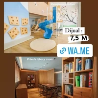 Bagi yang memiliki anak kecil, penthouse tersebut juga punya fasilitas playground indoor. Ruang perpustakaannya juga tak kalah nyaman dengan dominasi warna coklat. Foto: Instagram/@chelseaoliviaa