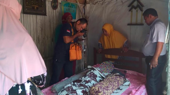 Polisi saat melakukan olah TKP di Kelurahan Penfui, Kecamatan Maulafa, Kota Kupang, NTT. (Dok Polsek Maulafa).