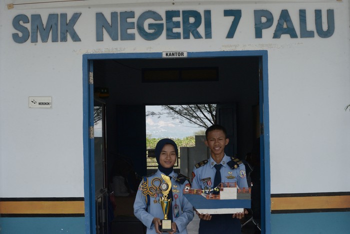 Siswa Berprestasi SMKN 7 Palu Siswa Berprestasi SMKN 7 Palu