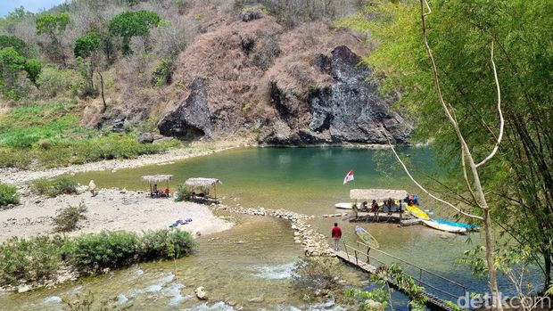 Suasana di Kedung Parangan, Pedukuhan Kedungjati, Kalurahan Selopamioro, Kapanewon Imogiri, Kabupaten Bantul, Rabu (1/11/2023).