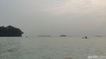 Potret Sunrise Pulau Seribu: Sedikit Buram, Banyak Syahdunya