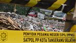 TPS Ilegal di Tangerang Selatan Disegel