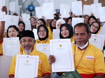 100 Pemilik Toko Kelontong Sampoerna Retail Community Dapat NIB dari BKPM