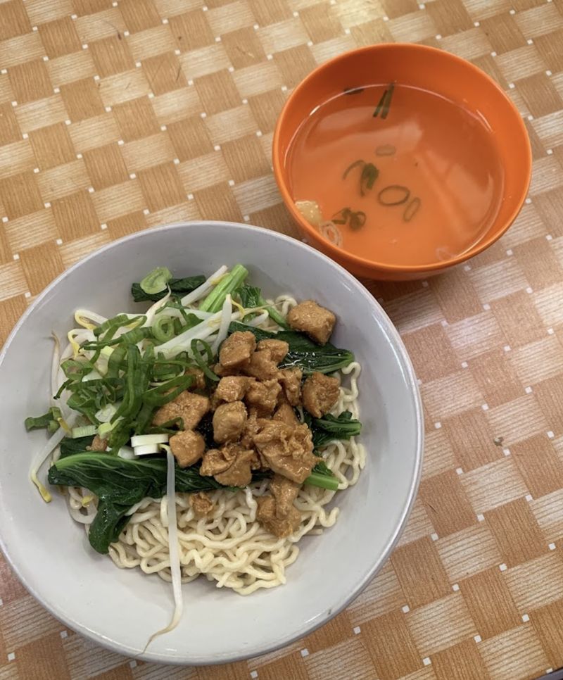 5 Bakmi Enak di Pasmod BSD, Topping Ayam Kampung hingga Telur Muda