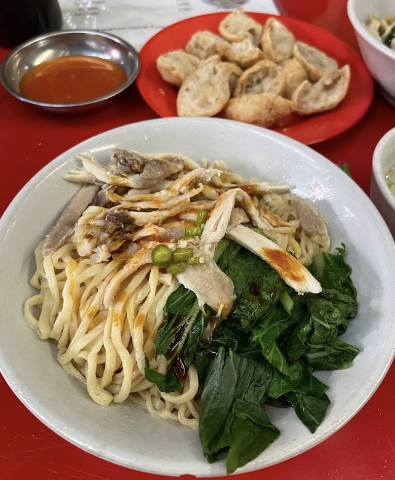 5 Bakmi Enak Di Pasmod Bsd Topping Ayam Kampung Hingga Telur Muda