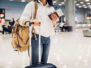 Bagaimana Tips Kelola Keuangan UMR agar Tetap Bisa Traveling?
