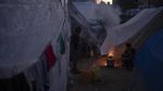 Potret Suasana Pengungsian Warga Palestina saat Malam Tiba