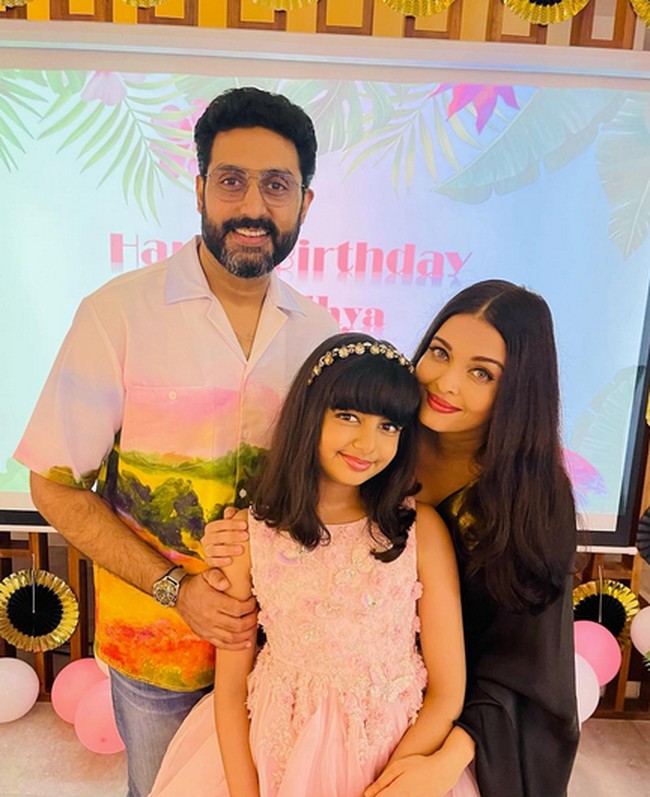 Wanita yang konsisten dengan rambut panjang itu memiliki seorang putri yang dipanggil Betty B yang lahir pada 2011. Foto: dok. Instagram Aishwarya Rai